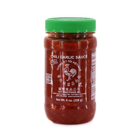 Huy Fong Chili Garlic Sauce - Chili Garlic Paste (Tuong Ot Toi Viet Nam) 8 Oz (226 g)