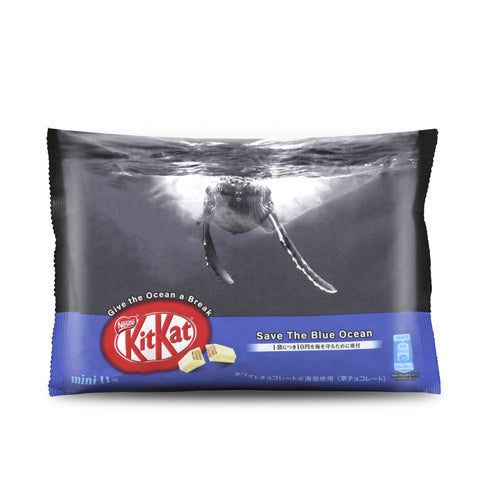 KitKat Mini Blue Ocean White Chocolate Biscuits 4.5 Oz (127 g)