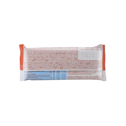 Kinder Bueno Crispy Creamy Chocolate Bar | Crispy Wafer with Creamy Nut Filling in Milk Chocolate 43 g