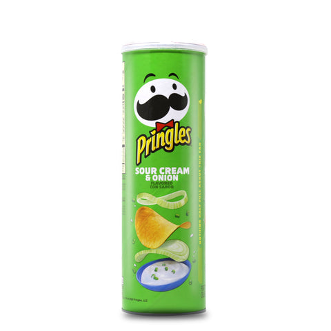 Pringles Sour Cream & Onion Flavored Potato Chips 5.5 Oz (158 g)